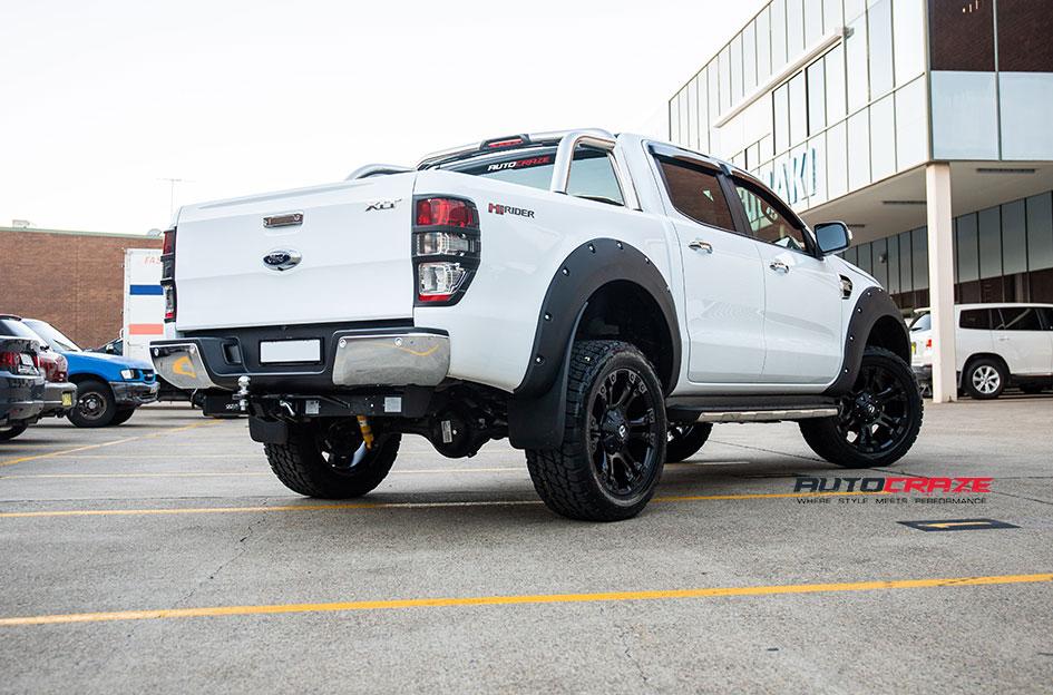 FORD-RANGER-VAPOR-MATTE-BLACK